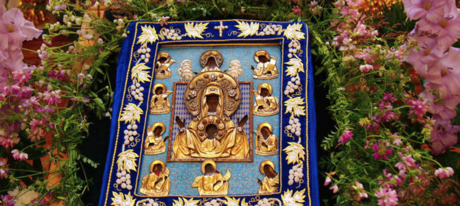 Принесение чудотворной Курской-Коренной иконы Божией Матери «Знамение» в Саратовскую епархию