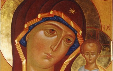 Божественная литургия в день празднования в честь Казанской иконы Божией Матери